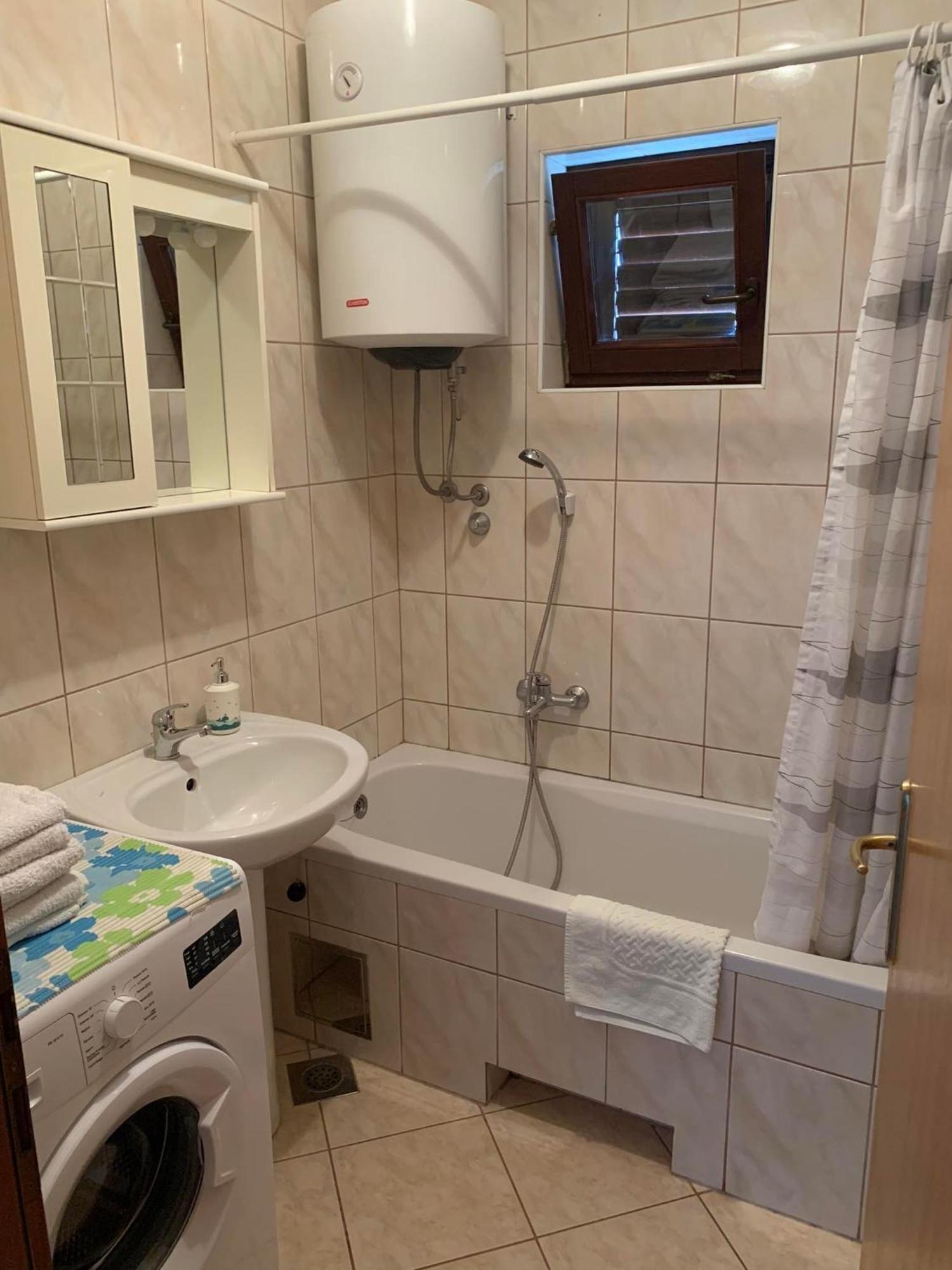 Apartments With A Parking Space Crikvenica - 5493 Екстериор снимка